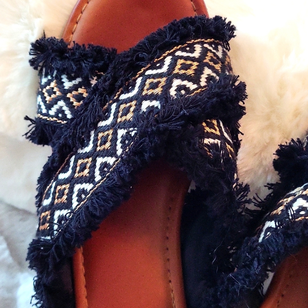🔆Textile Upper Fuzzy Beachy Comfy Sandals - Women 8🔆 - Picture 4 of 8